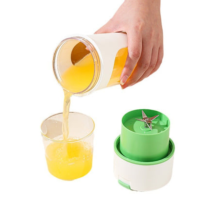 Wireless Blender for Smoothies: Prepare a fresh drink anywhere!
